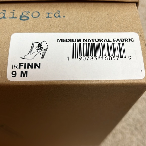 NEW in box!!! Indigo Rd Finn Ankle Shootie - Picture 8 of 8